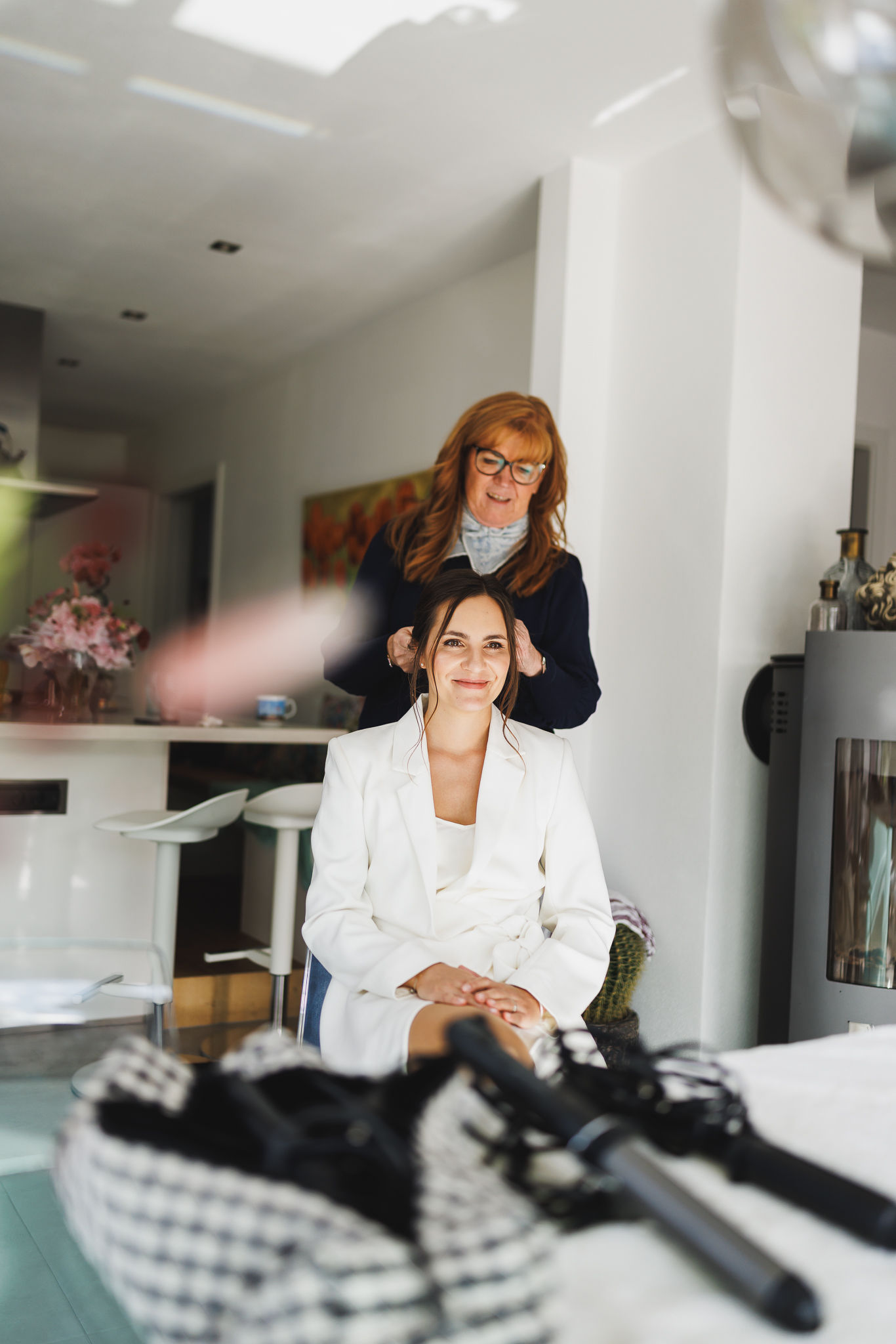 Getting ready details – Mario Schubert Photography